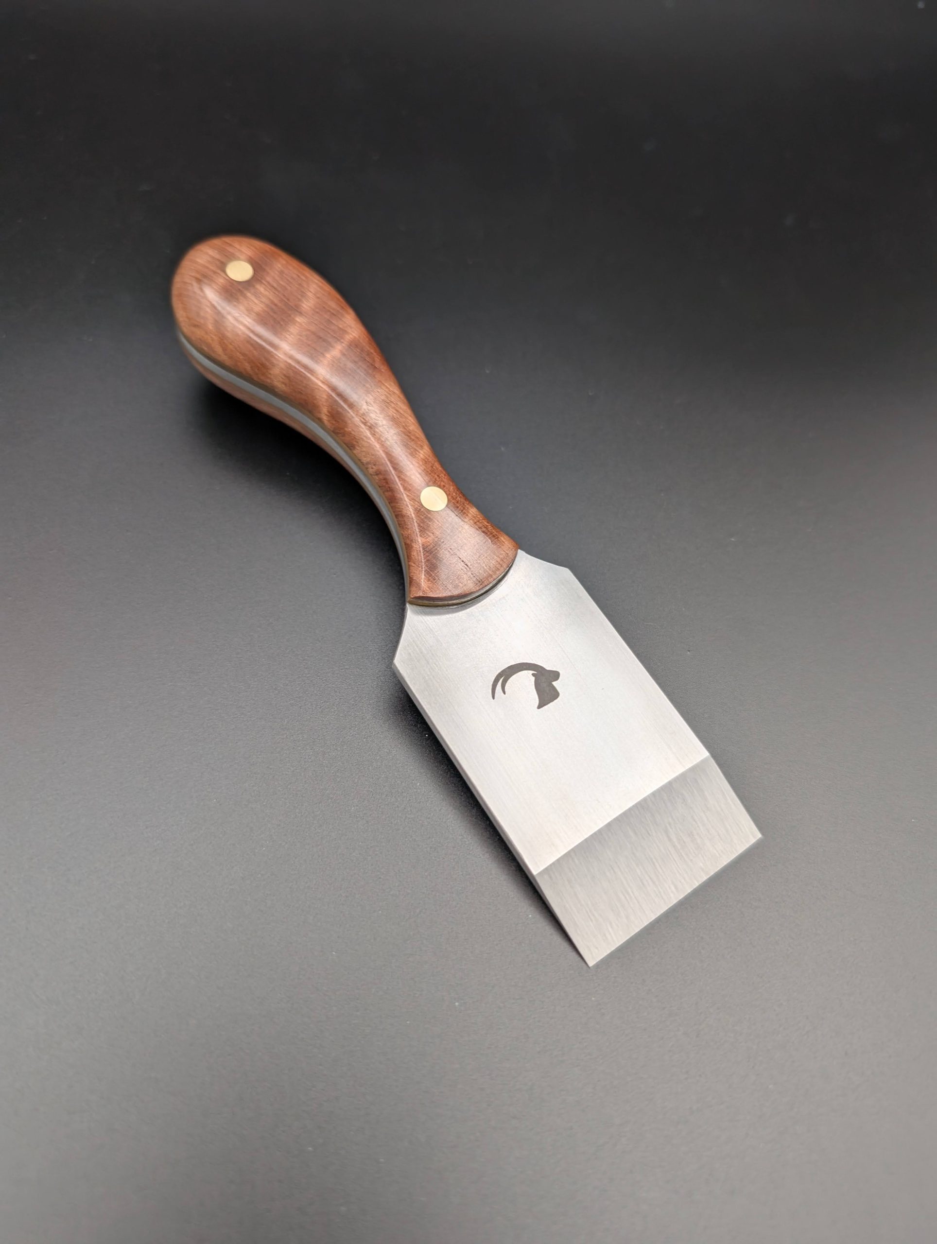 Straight Skiver - Curly Redwood