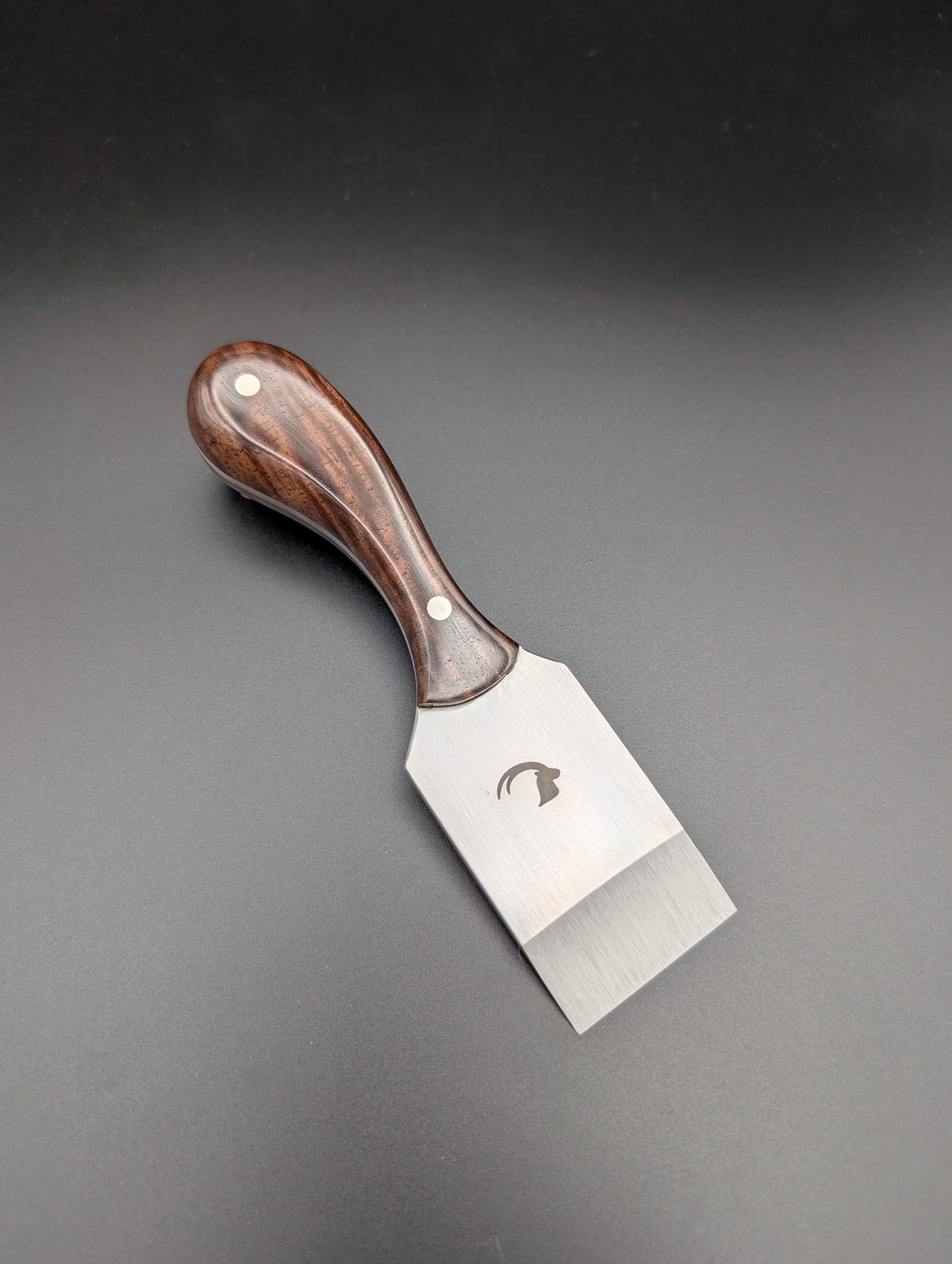 Straight Blade Skiver - Curly Claro Walnut